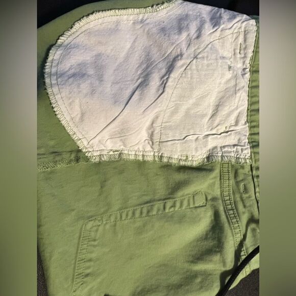 Multi purpose green denim waist bag with front, side and back pockets - Picture 8 of 12